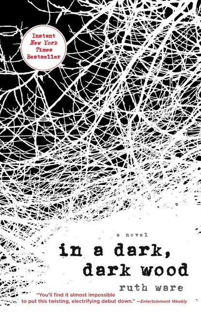 In a Dark, Dark Wood - Paperback