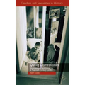 Queer Domesticities: Homosexuality and Home Life in Twentieth-Century London - Hardcover