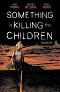 Something Is Killing the Children Vol. 5 - Paperback