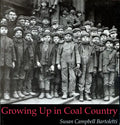 Growing Up in Coal Country - Paperback