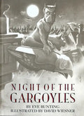Night of the Gargoyles - Paperback