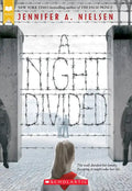A Night Divided (Scholastic Gold) - Paperback