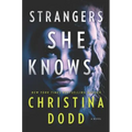 Strangers She Knows - Paperback